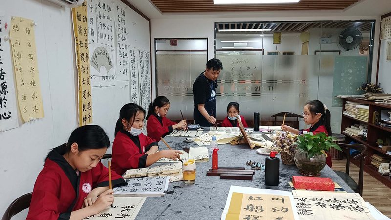 研究生培训退费协议模板：保障权益的必备文书**