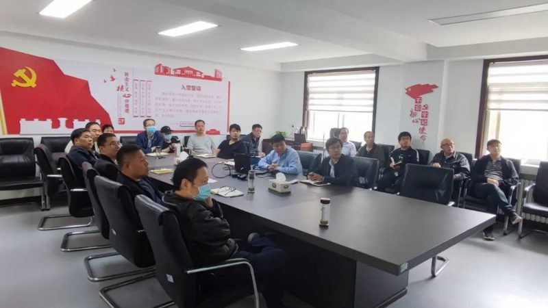 内训师培训方法定制：揭秘高效人才培养之道