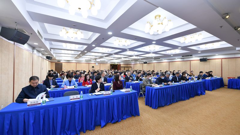 成人教育教学质量如何对比？揭秘关键指标